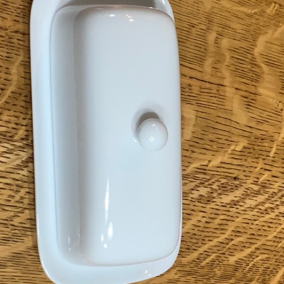 CORDIN BLEU White Ceramic Butter Dish - Picture 7 of 8